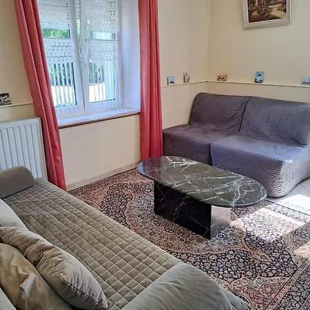 House Near De Madine With Historic Charm Vakantiehuis *